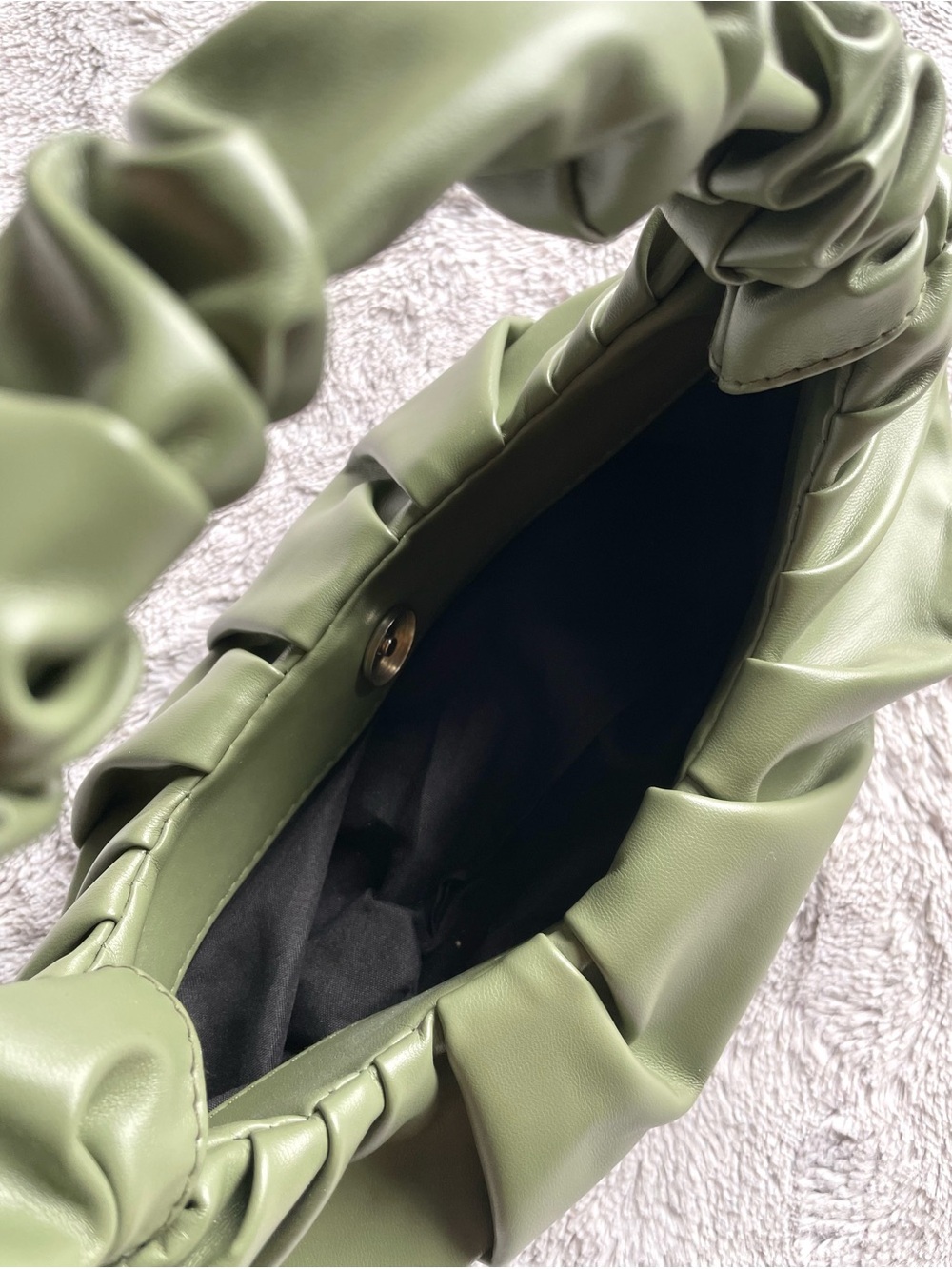 Green Ruched Mini Shoulder Bag - Picture 4 of 4